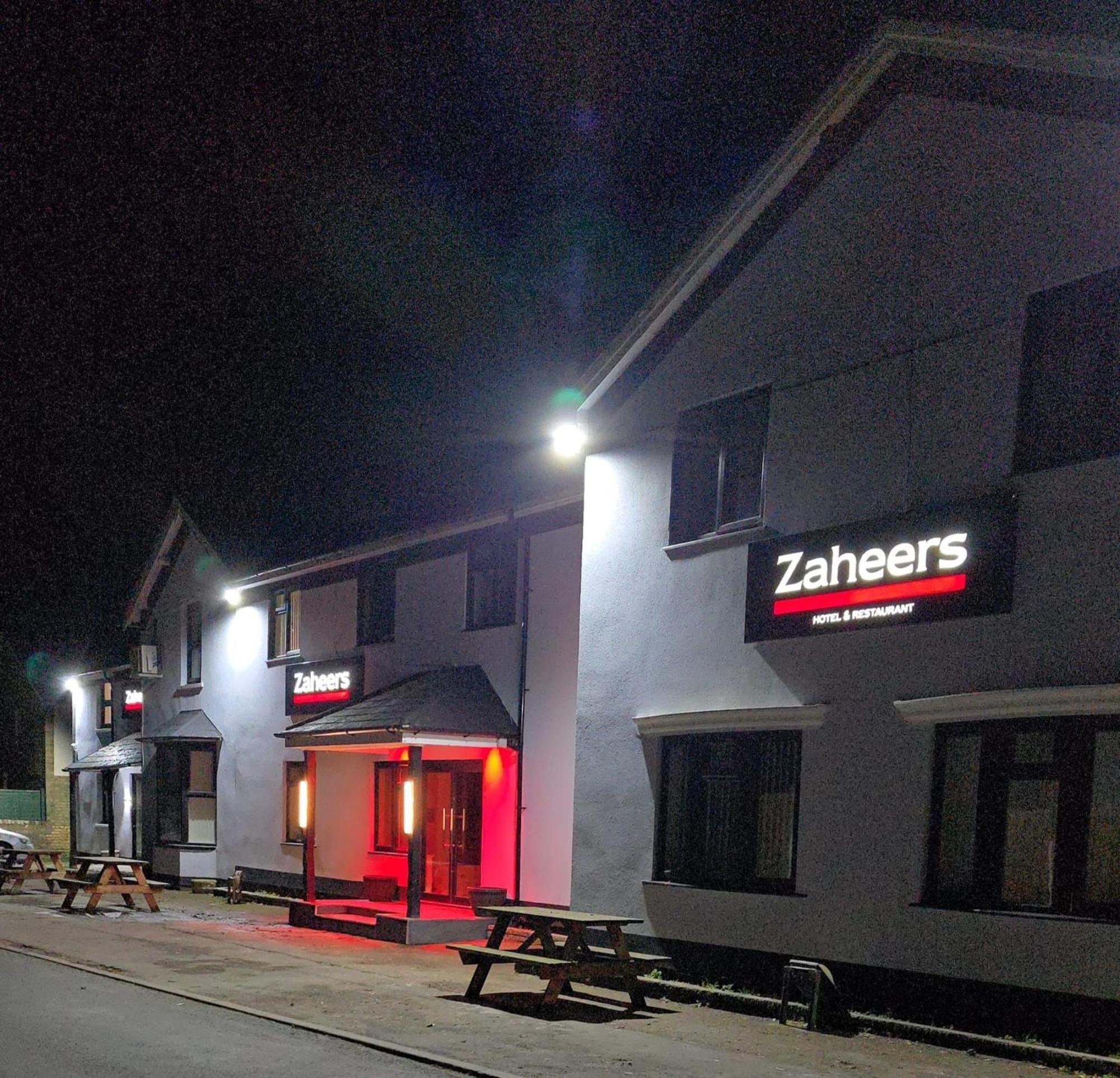 Zaheer'S Hotel バルドック エクステリア 写真